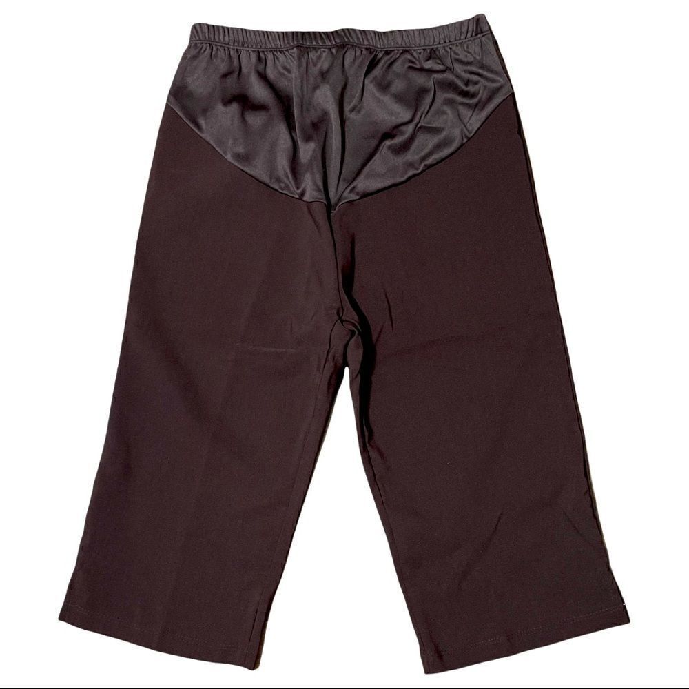 My Li’l Bump Brown Maternity Soft Bermuda Shorts Sz M NWT - Picture 1 of 7
